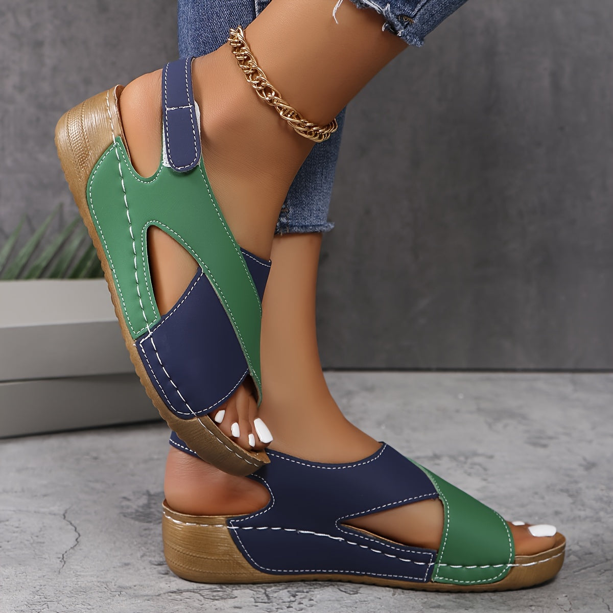 Laura Comfortable Orthopedic Sandal