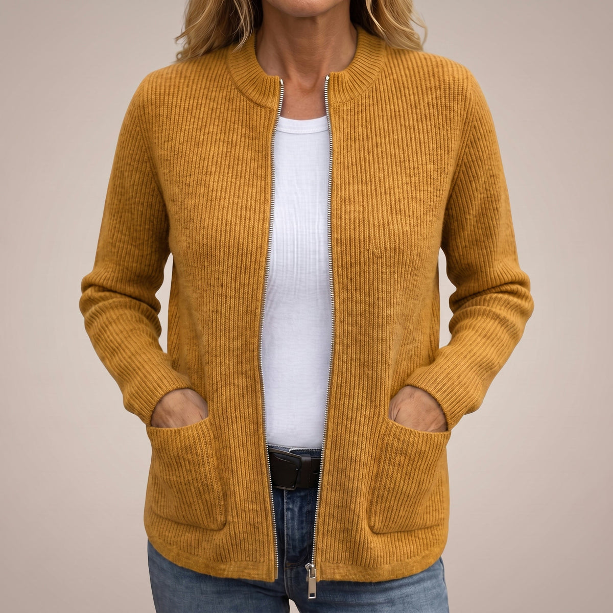 Anneke Ribbed Zip-Up Cardigan with Deep Pockets